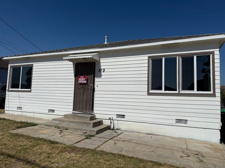 Building Photo - 319 S New Ave