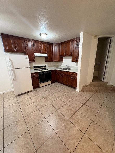 Building Photo - 4972 Baltimore Dr