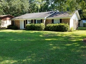 Building Photo - 111 Maury Dr