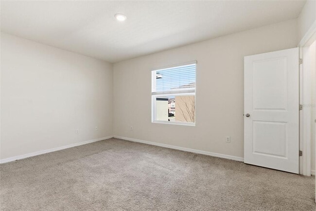 Building Photo - 424 Newmont Cir