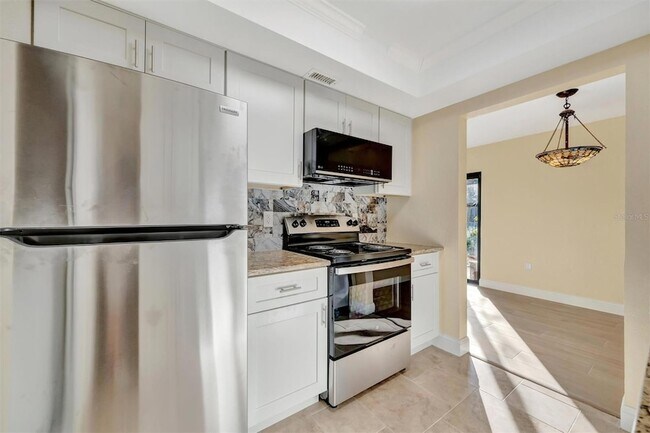 Building Photo - 11412 8th St N