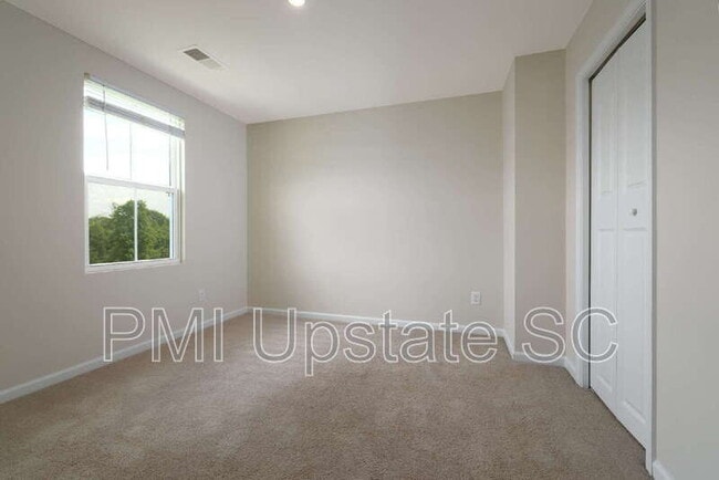 Building Photo - 320 Maplestead Farms Ct