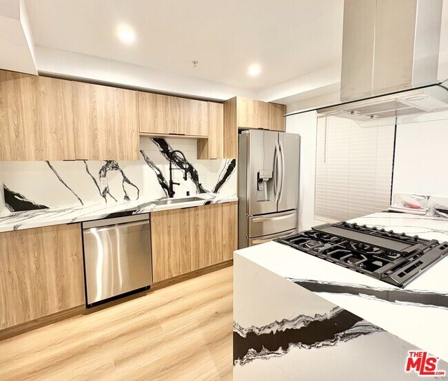 Building Photo - 4512 St Elmo Dr