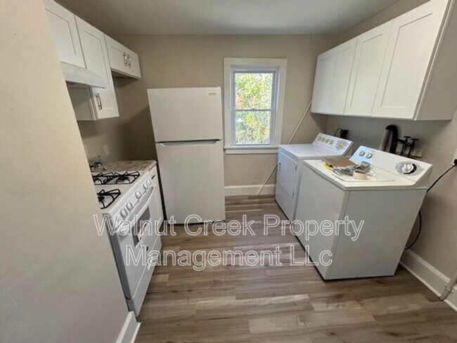 Building Photo - 362 Furnace St