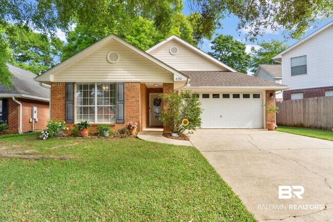 Building Photo - 8254 Magnolia Village Dr N