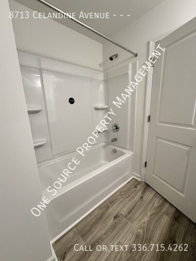 Building Photo - 8713 Celandine Ave