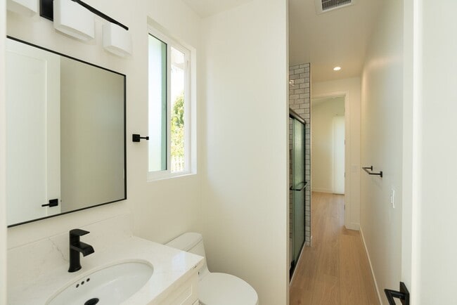 Building Photo - Brand New 1 Bedroom ADU in Encinitas