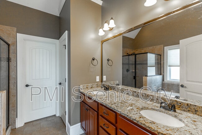 Building Photo - 8802 Mckenzie Farm Dr