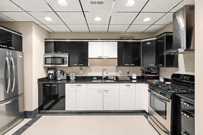 Building Photo - 1141 Portmarnock Ct