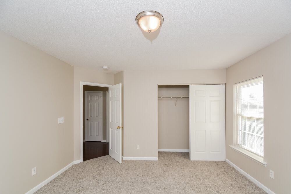 Building Photo - 6011 Paducah Dr