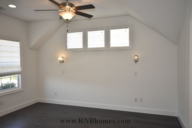 Building Photo - 1096 Provence Village Dr