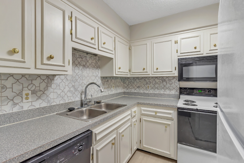 Building Photo - 764 Fox Ridge Dr