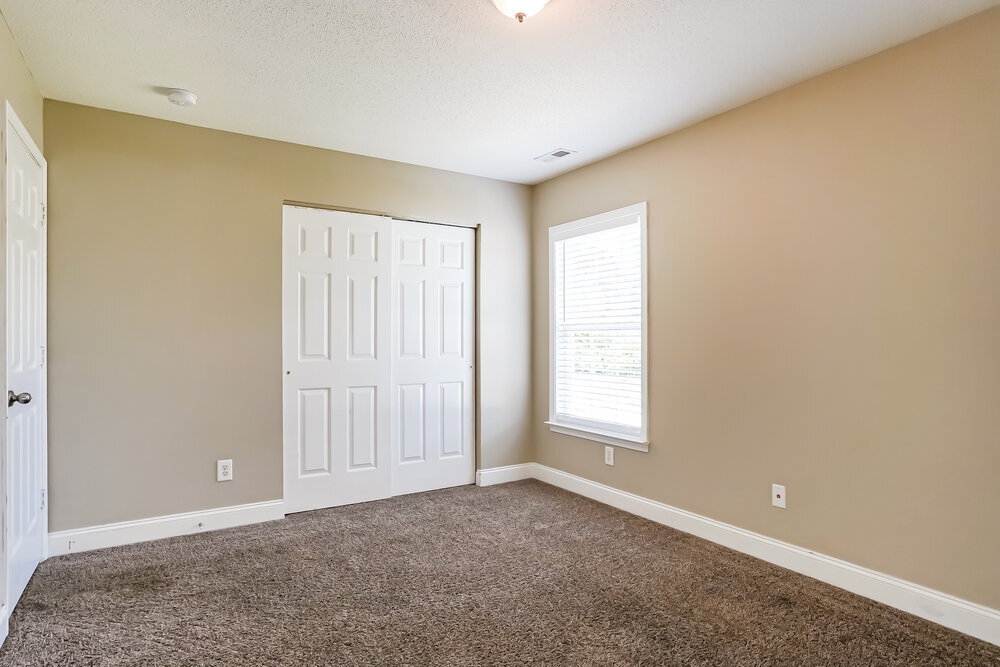 Building Photo - 124 Sleeper Car Ln