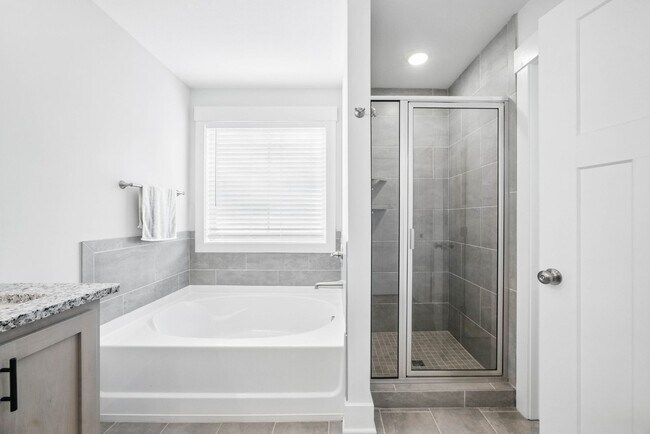 Building Photo - COMING SOON -Newer home in Sterling Acre Farms Waiting to be Called home Today!