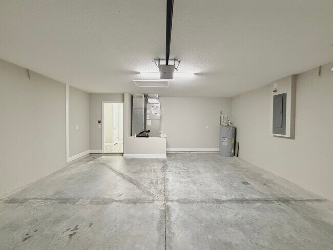 Building Photo - 210 Locust Lane Pass