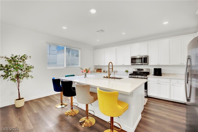 Building Photo - 4388 Bayley Skye Ave