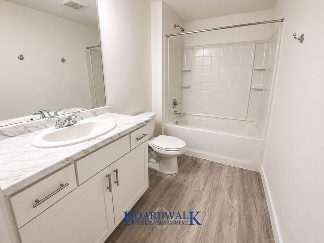 Building Photo - 5623 Coastal Ridge Ln