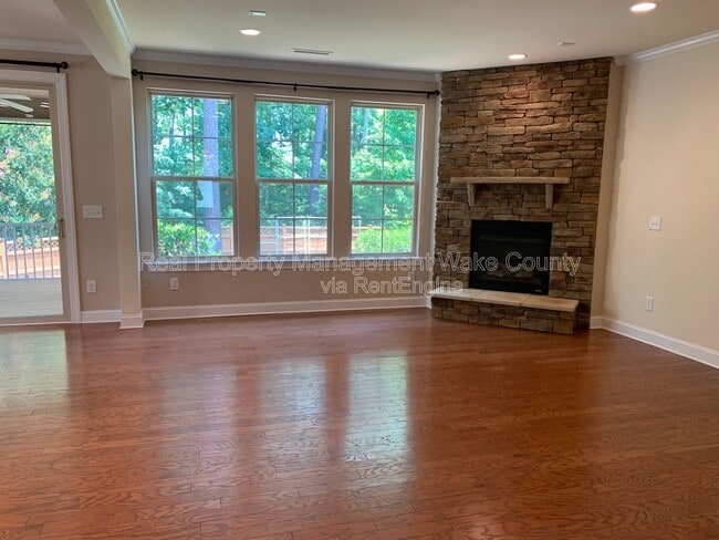 Building Photo - 308 Bay Willow Ct