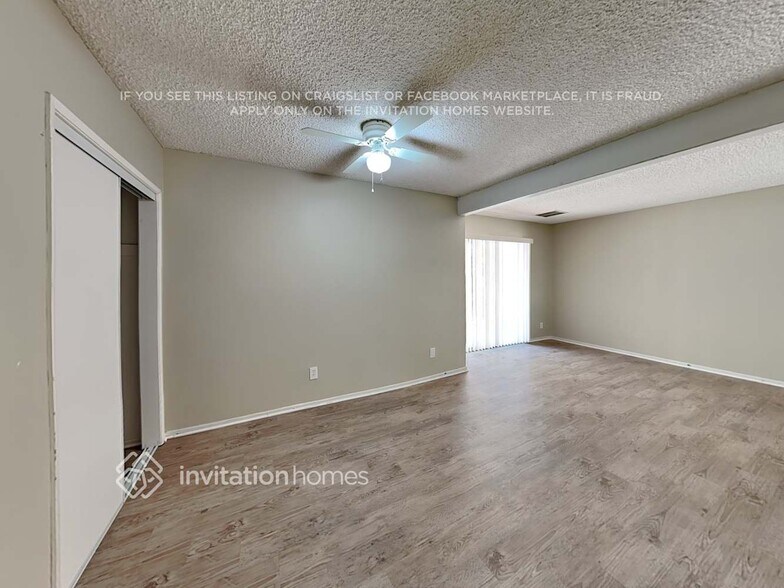 Building Photo - 15804 Mayall St