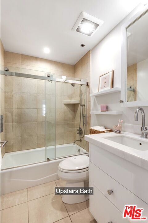 Building Photo - 850 N Poinsettia Pl