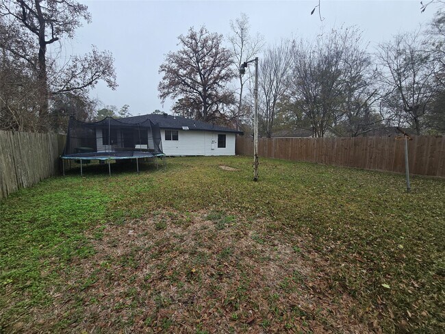 Building Photo - 9254 Haddick St