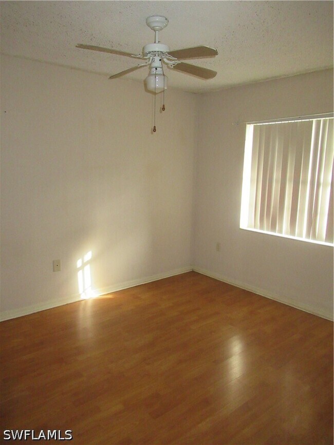 Building Photo - 441 Quail Forest Blvd