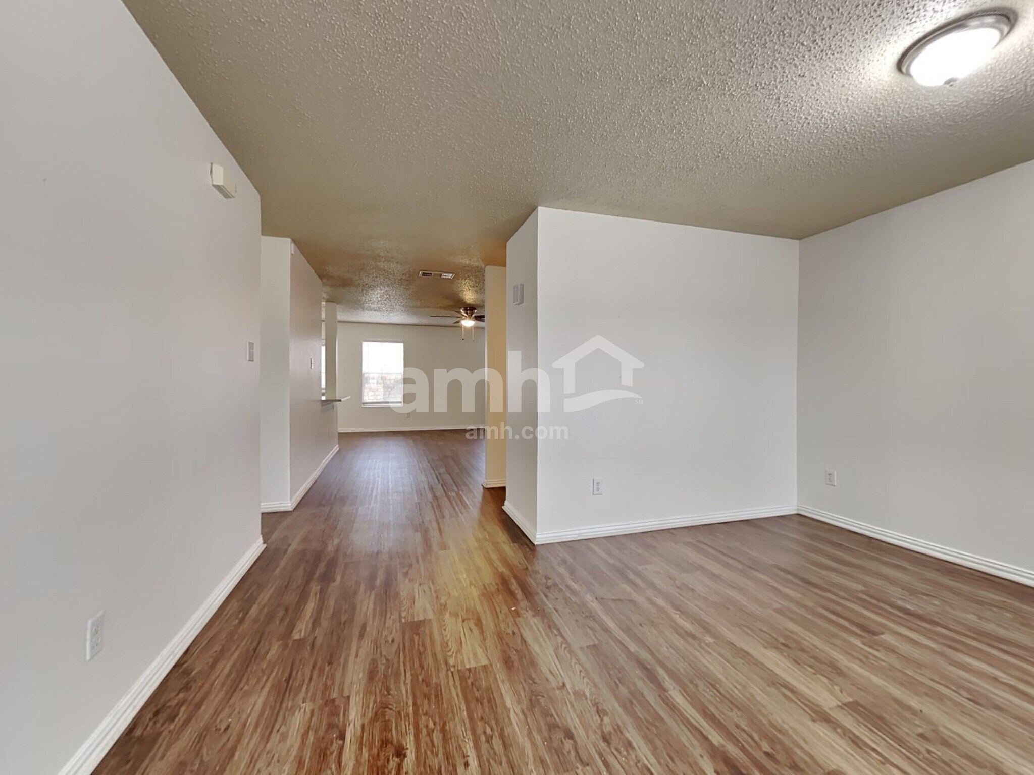 Building Photo - 5205 Bedfordshire Dr