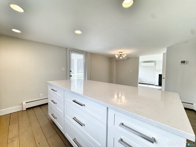 Building Photo - 112 Georgetown Rd