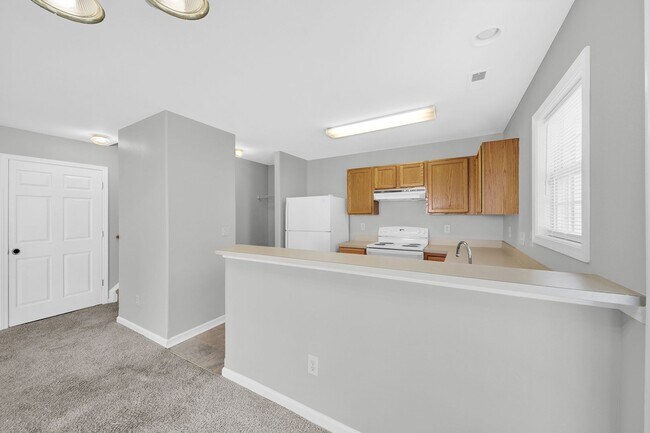 Building Photo - Two-story Condominium with Easy Highway Ac...