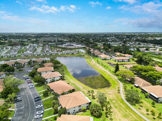 Building Photo - 5890 Sugar Palm Ct
