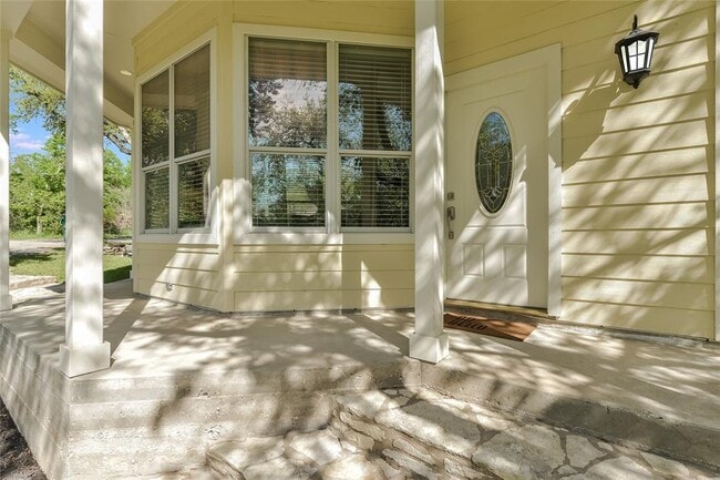 Building Photo - 15316 Oklahoma St