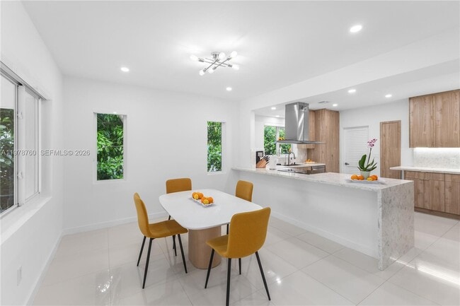 Building Photo - 741 NE 87th St