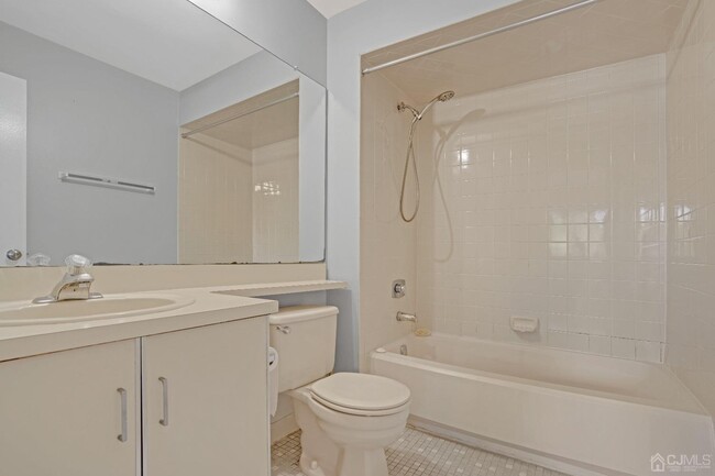 Building Photo - 1090 Schmidt Ln