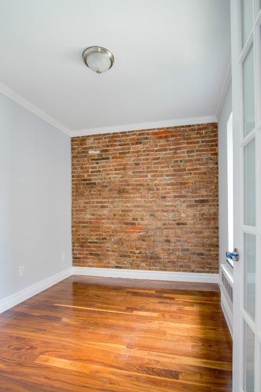 Building Photo - 234 Mott St