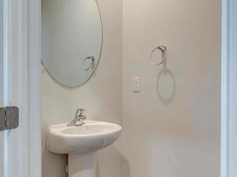Building Photo - 309 Mazzeo Dr