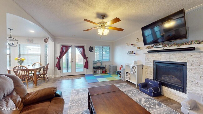 Building Photo - 3249 Emerald Point Dr