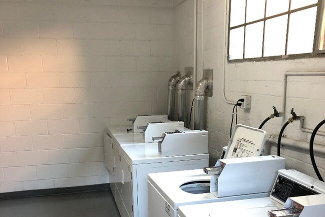 Laundry - 1914 Corinth Ave