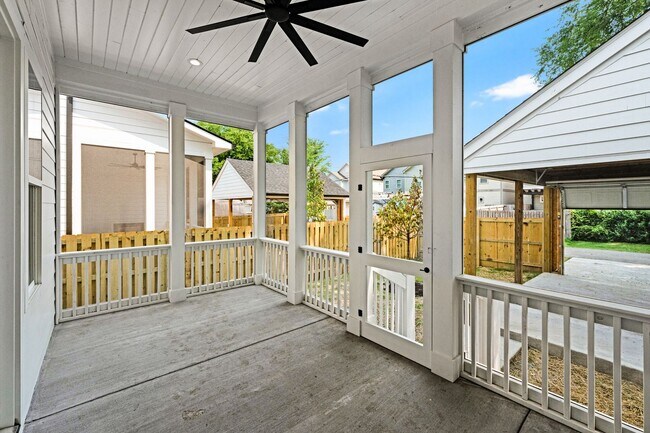 Building Photo - Beautiful home in The Nations!  4 bedrooms and 3 bathrooms in well sought after area.