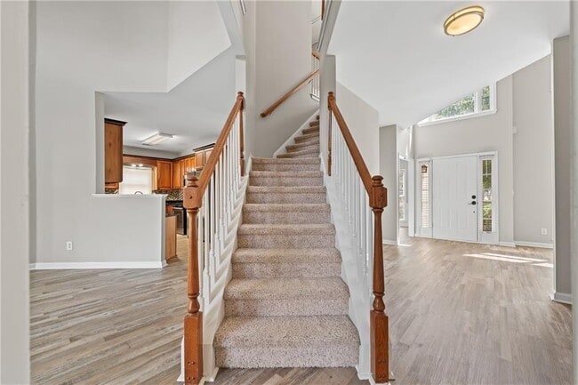 Building Photo - 2878 Calhoun Square