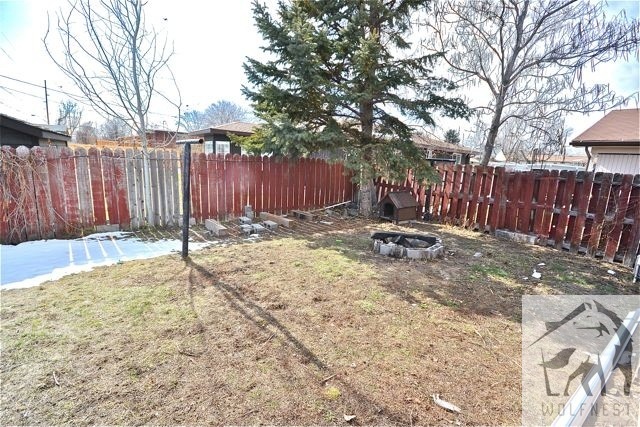 Building Photo - Beautiful 3 Bedroom West Valley Duplex