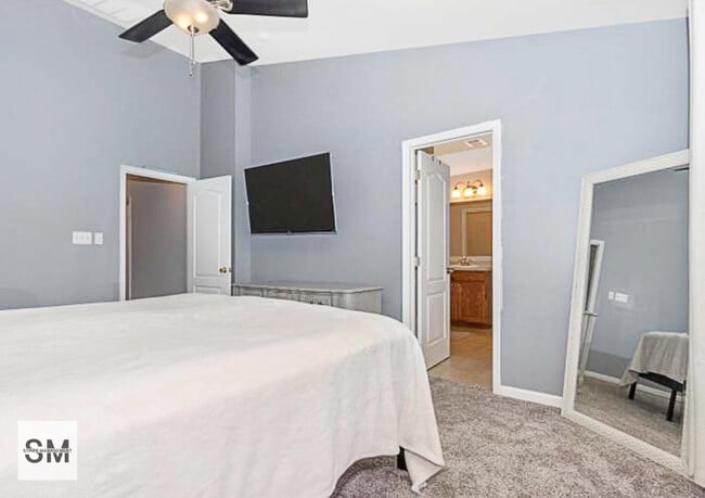 Building Photo - 7257 Stallings Dr