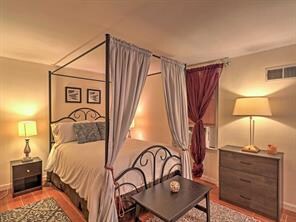 Building Photo - 843 Artwood Rd NE