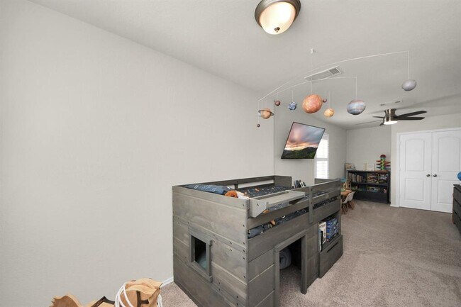 Building Photo - 8919 RoseWood Grove Ln