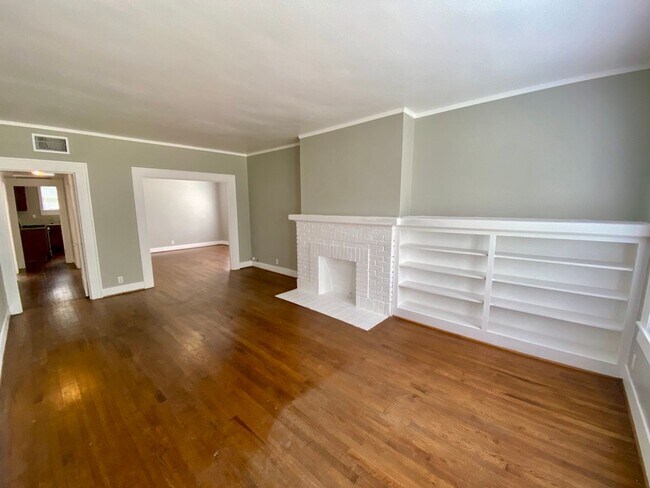 Building Photo - 1410-1412 Kings Highway