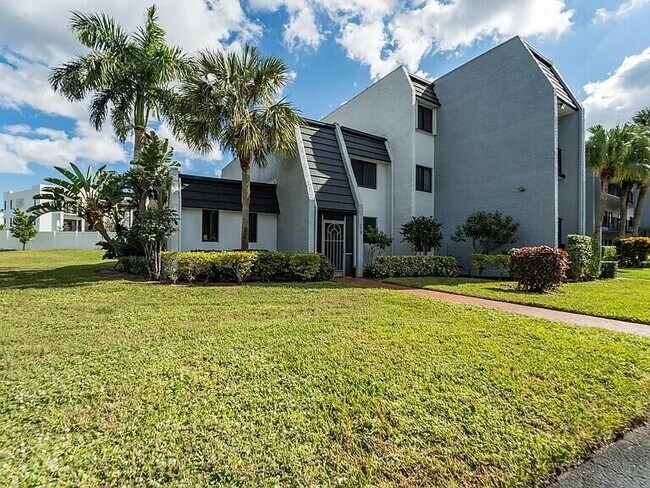Building Photo - 4228 Deste Ct
