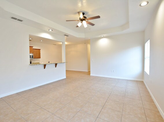 Building Photo - 2537 Fred Daugherty Ave