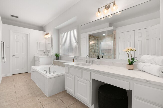 Building Photo - 55 W Matisse Meadow Ct