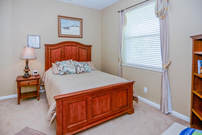 Building Photo - 4676 Manderly Dr