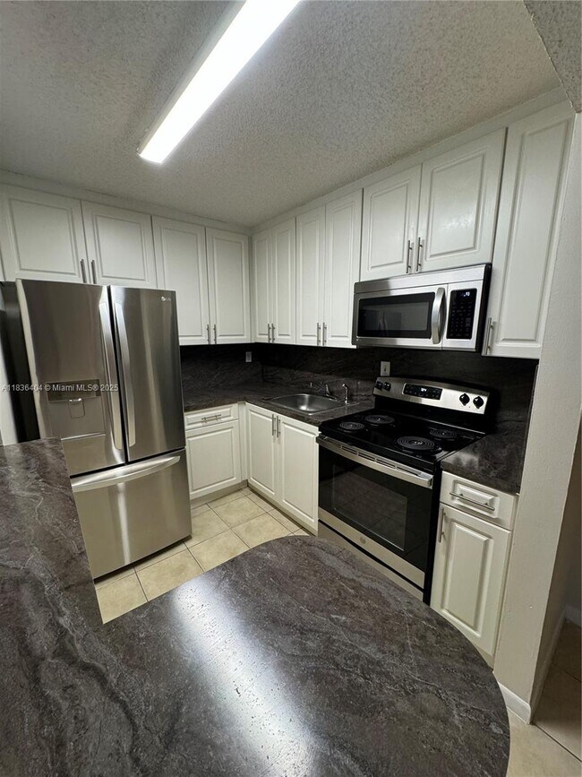 Building Photo - 7130 NW 179th St