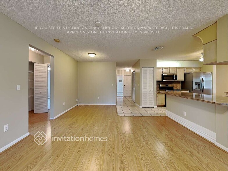 Building Photo - 157 Waterway Rd